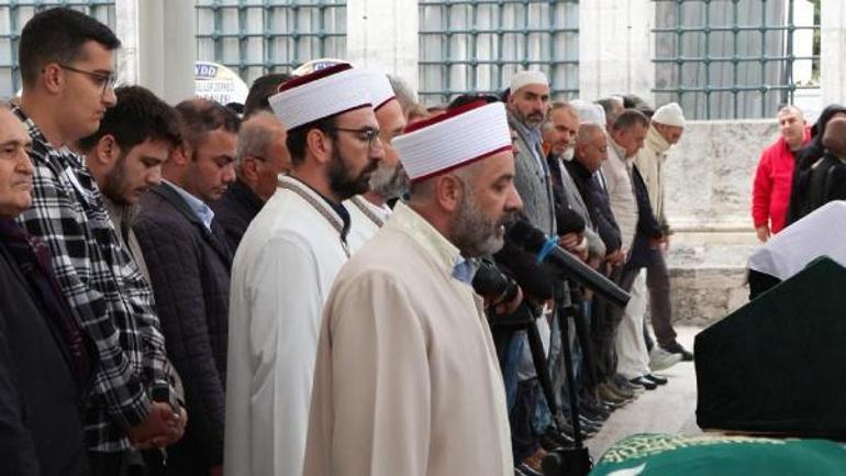 Ayasofya ve Fatih camilerinde Filistinde hayatını kaybedenler için gıyabi cenaze namazı kılındı
