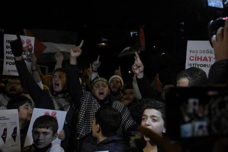 İsrailin Gazzeye yönelik saldırıları ABD İstanbul Başkonsolosluğu önünde protesto edildi