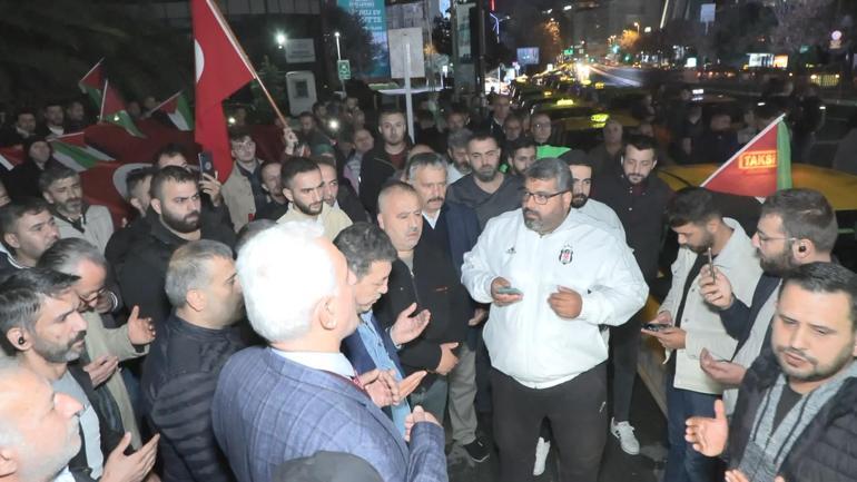 Taksicilerden Filistine destek konvoyu