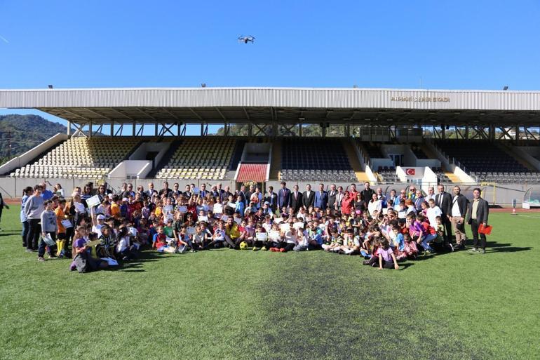 Arhavide 12nci Grassroots Futbol Şenliği yapıldı