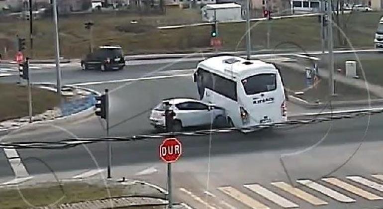 Bolu’da trafik kazaları KGYS kameralarında