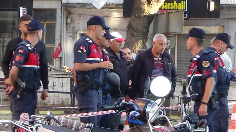 Tarlada ölü bulunan Mehmetin ölüm nedeni belirlendi; babası kamyonetle üzerinden geçmiş