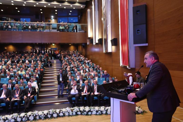 Bakan Bak: Uyuşturucu ile mücadele edecek güç amatörlerin gücüdür