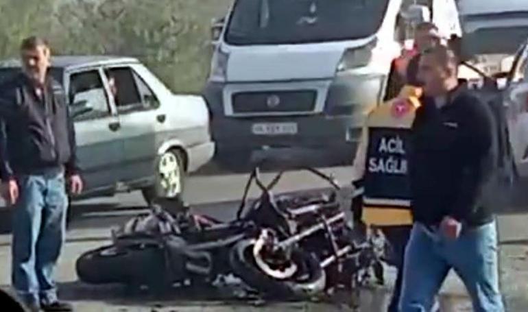 Otomobil ile çarpışan motosikletteki çift, öldü