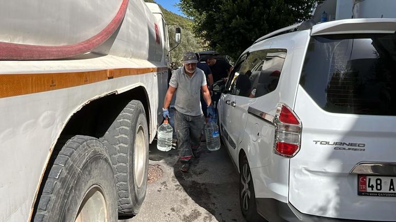 Bodrum’da 2 baraj kurudu, bazı mahallelerde vatandaşlar 10 gündür susuz