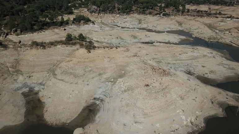 Bodrum’da 2 baraj kurudu, bazı mahallelerde vatandaşlar 10 gündür susuz