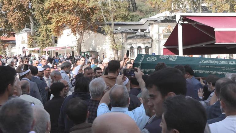 Necip Fazıl Kısakürekin oğlu Mehmed Kısakürek son yolculuğuna uğurlandı