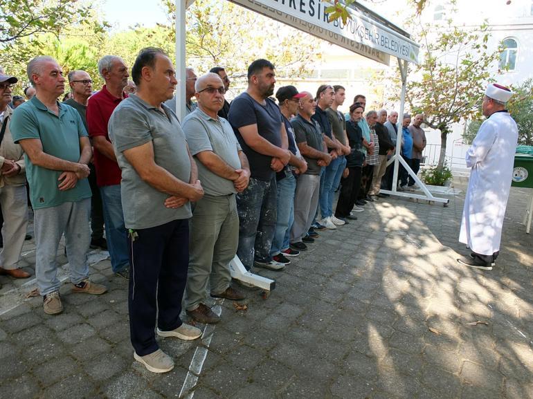 Kazada hayatını kaybetti, gönüllü müezzinlik yaptığı camiden son yolculuğuna uğurlandı