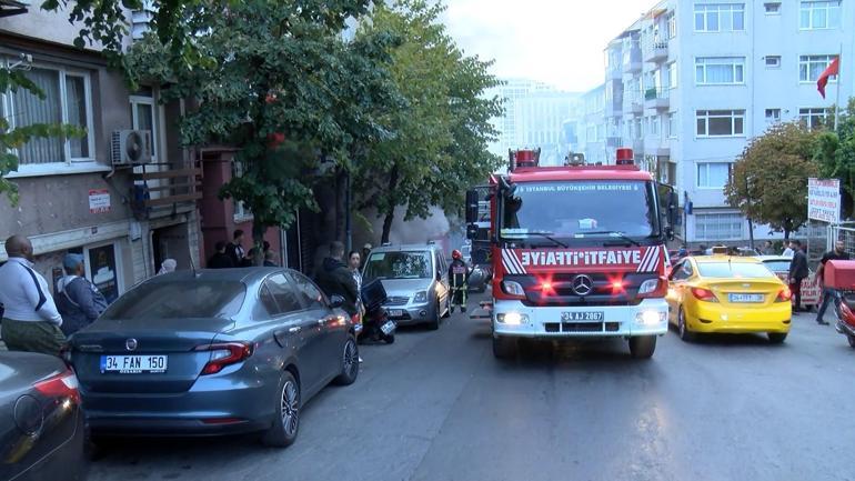 Şişlide yangında dumandan etkilenen kedi kalp masajıyla kurtarıldı