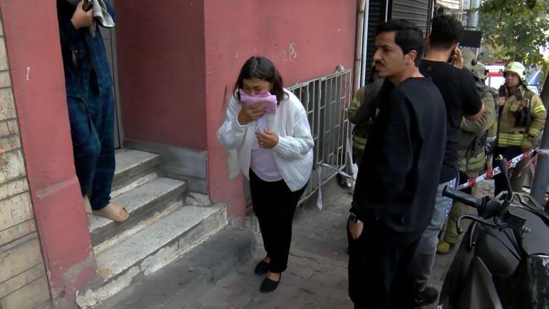 Şişlide yangında dumandan etkilenen kedi kalp masajıyla kurtarıldı