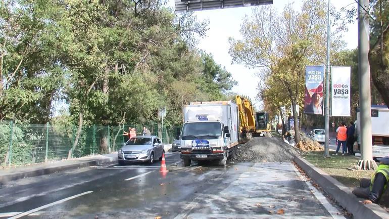 Sarıyer’de İSKİ’ye ait su borusu patladı