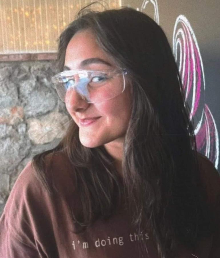 Aydında asansör kazasında ölen Zeren Ertaş son yolculuğuna uğurlandı