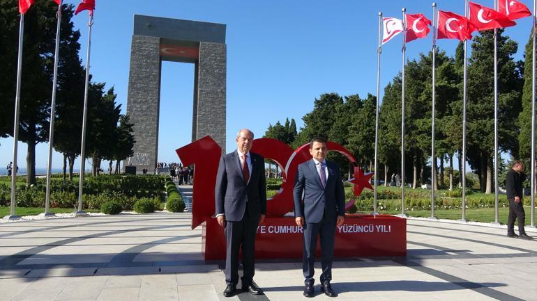 KKTC Cumhurbaşkanı Tatar, Şehitler Abidesini ziyaret etti