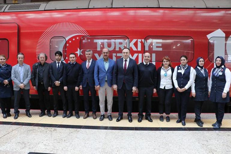 100üncü yıl treni, Ankaradan İstanbula hareket etti