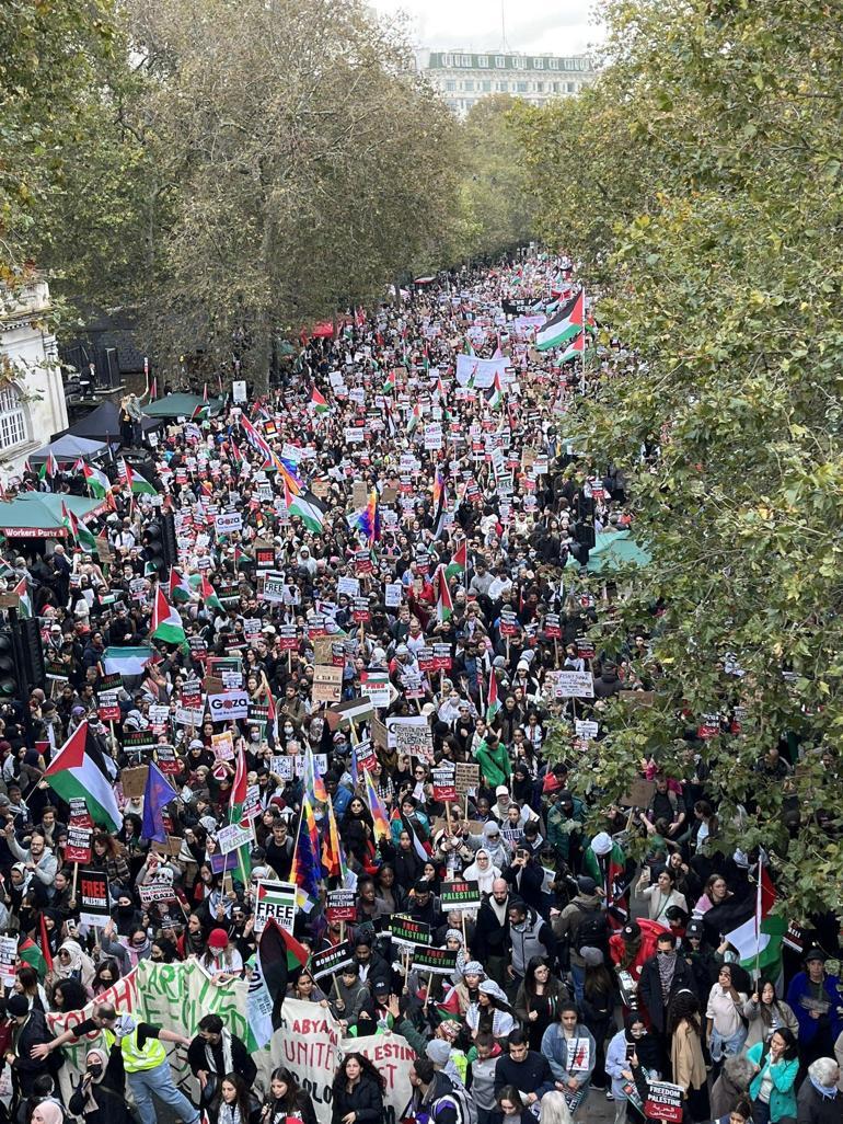 Londra’da ikinci büyük Filistin’e destek protestosu başladı