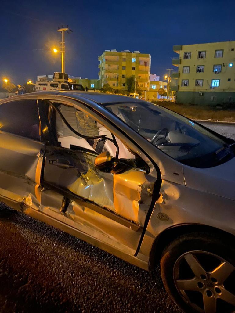Mardinde zırhlı polis aracı ile otomobil çarpıştı: 3 yaralı