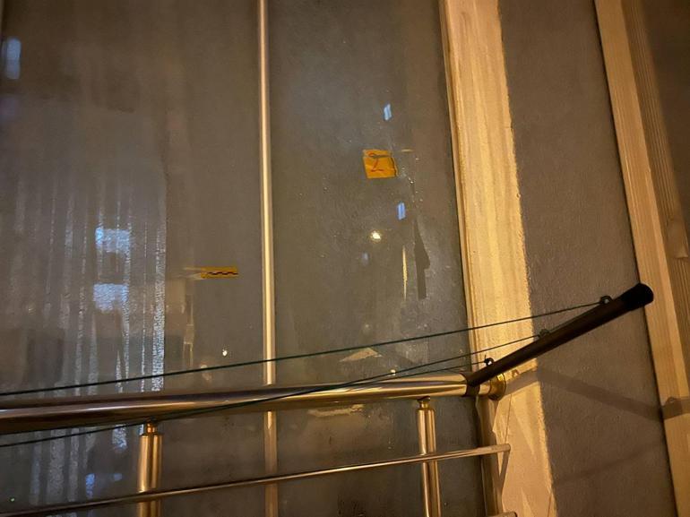 Tartıştığı komşusunun evine tüfekle ateş açtı; sokaktan geçen 3 kadını vurdu