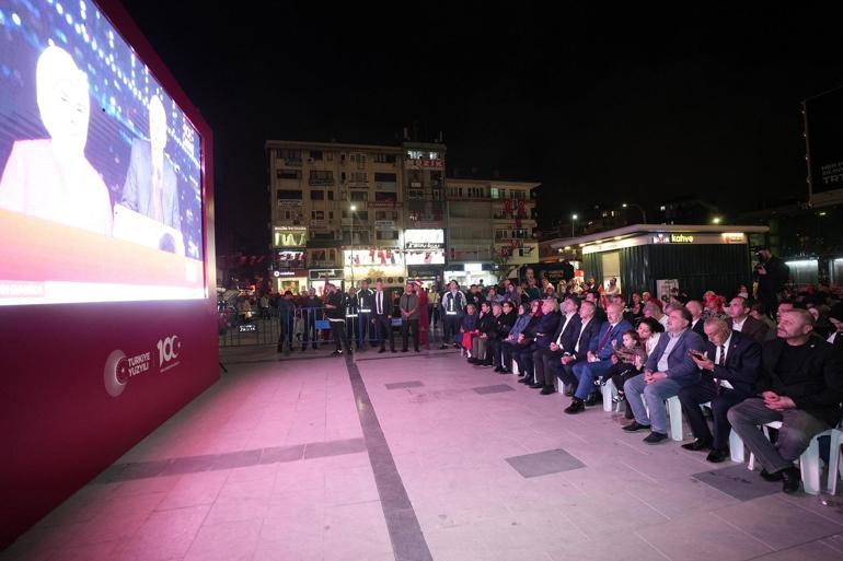 Cumhuriyetin 100’üncü yılı Ümraniye’de coşkuyla kutlandı