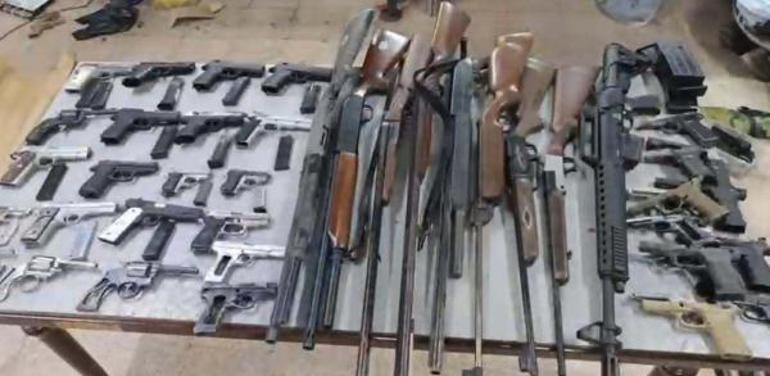 İzmirde, yasa dışı silah üretimi ve ticareti yapanlara operasyon: 2 gözaltı