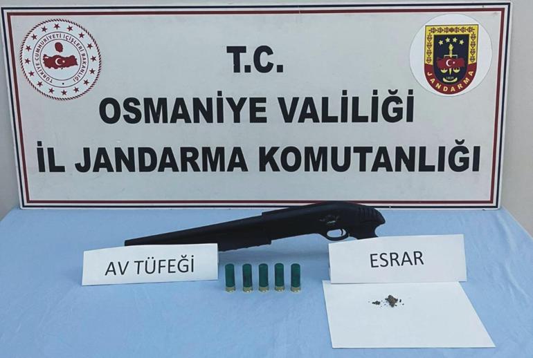Ekmeğin arasından uyuşturucu çıktı