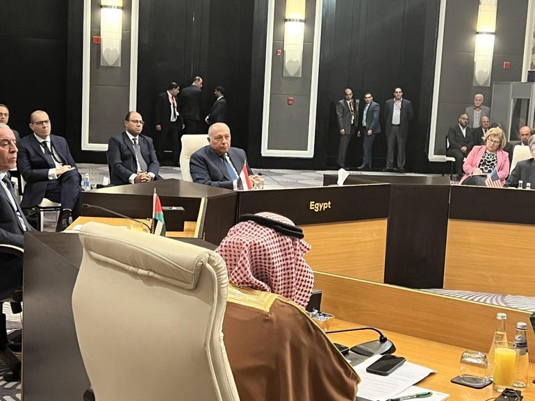 Altı ülkenin Dışişleri Bakanı, Ammanda bir araya geldi