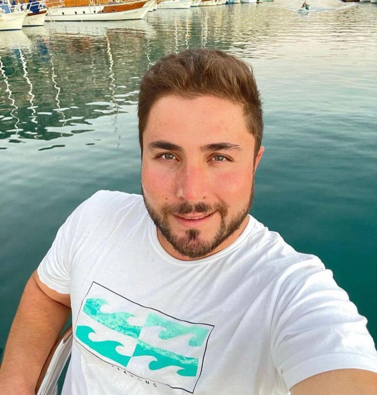 Kaptanı olduğu teknede çıkan yangında yaşamını yitirdi