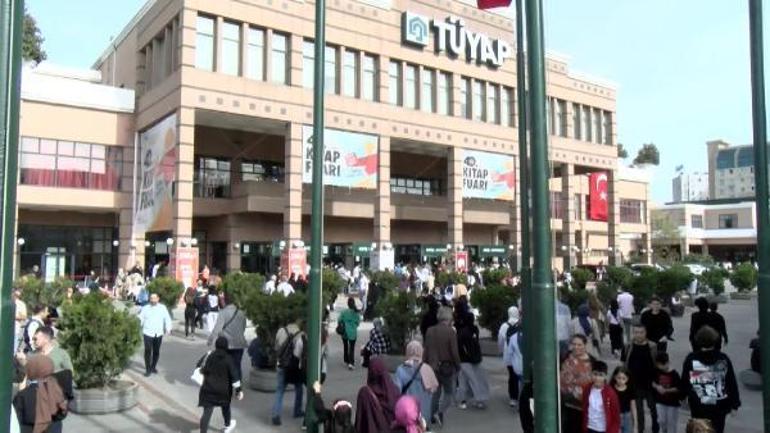 40. TÜYAP Kitap Fuarına yoğun ilgi