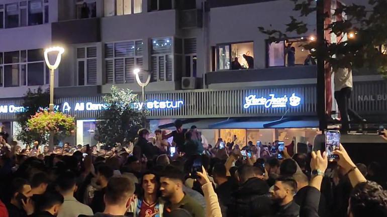 Trabzonspor’un tarihi Fenerbahçe zaferine coşkulu kutlama
