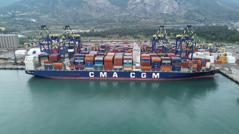Bakan Uraloğlu: İskenderun Limanında 45 milyon 847 bin 22 ton yük elleçlendi