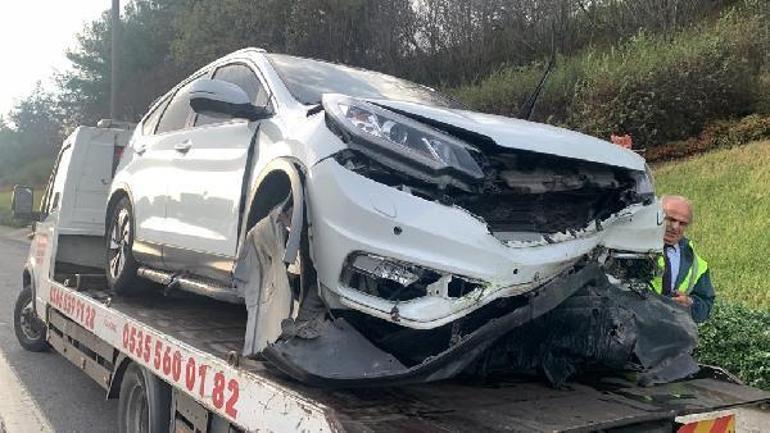 TEMde çarpıp kaçan otomobil zincirleme kazaya neden oldu: 4 yaralı