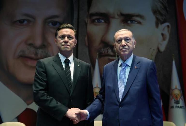 İYİ Partiden istifa eden Hatipoğlu, AK Partiye katıldı