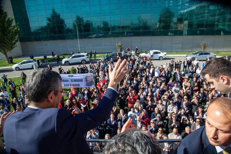 CHP Genel Başkanı Özel, mazbatasını aldı