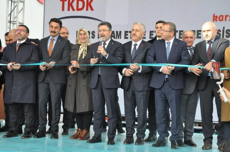 Bakan Yumaklı: Artık doğan her buzağı için yetiştiricilerimize destek vereceğiz