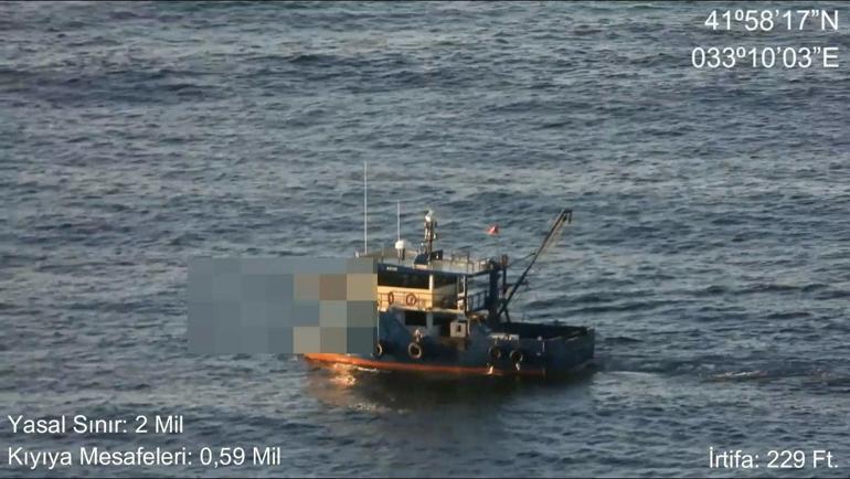 Bartında kaçak trol avcılığı yapan iki balıkçı teknesine 231 bin 860 TL ceza