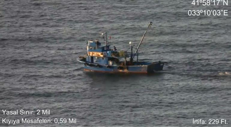 Bartında kaçak trol avcılığı yapan iki balıkçı teknesine 231 bin 860 TL ceza