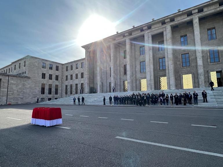 Eski bakan Aktaş için TBMMde cenaze töreni