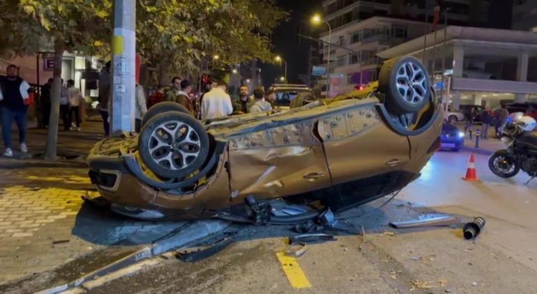 Kadıköyde alkollü sürücünün kullandığı otomobil kaza yaptı: 1 kişi yaralandı