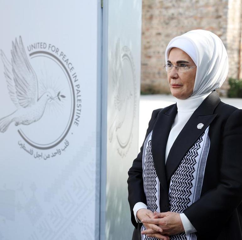 Emine Erdoğan: İki devletli bir çözüm diliyoruz