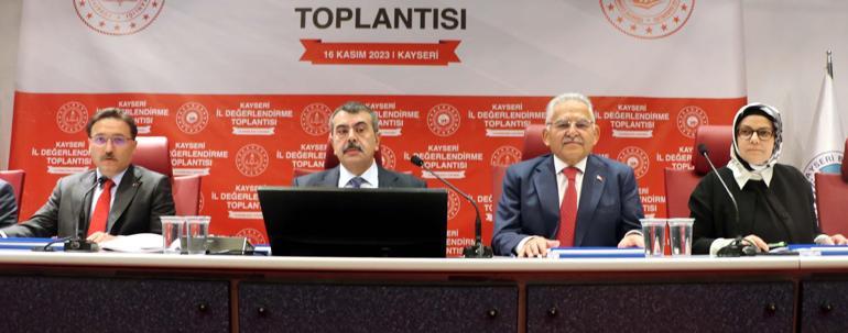 Bakan Tekin: Okul yapılarımızın olası depremlere karşı hazırlık durumlarını değerlendirdik