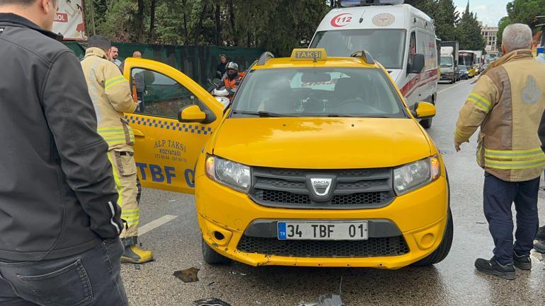 Maltepede hakimiyetini kaybeden motosiklet sürücüsü taksinin altında kaldı