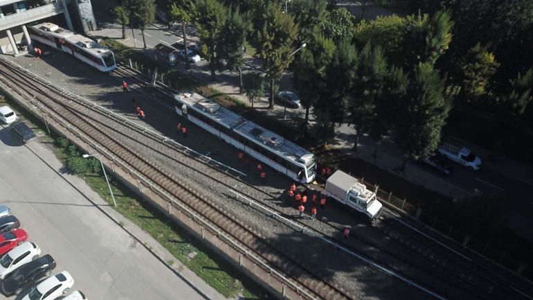 İzmir’de metro kazası:3 hafif yaralı