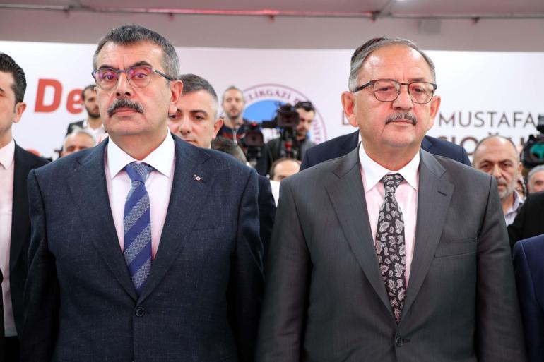 Bakan Tekin: Okul yapılarımızın olası depremlere karşı hazırlık durumlarını değerlendirdik