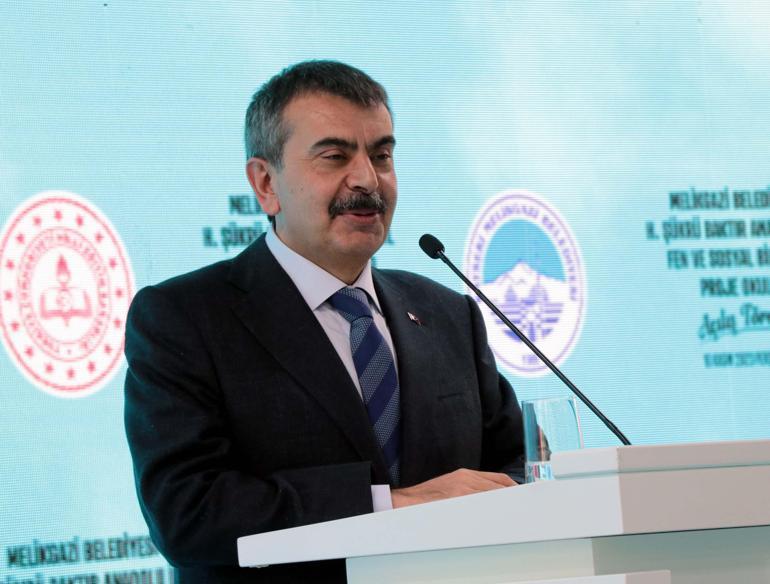 Bakan Tekin: Okul yapılarımızın olası depremlere karşı hazırlık durumlarını değerlendirdik