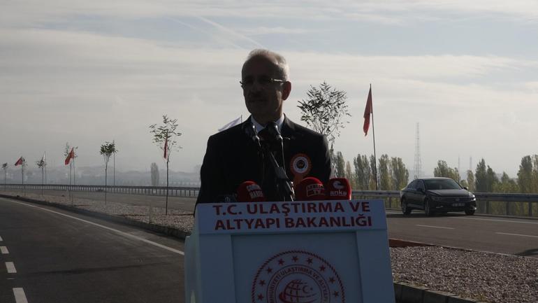 Bakan Uraloğlu: Ülkemizin her köşesini hızlı, güvenli, konforlu yol ağlarıyla donatıyoruz