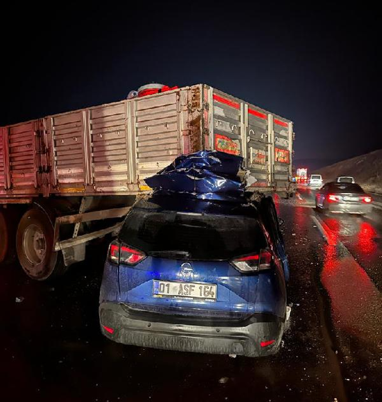 Gaziantepte, otomobil TIR’ın altına girdi: 1 ölü, 3 yaralı