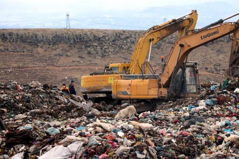 Kayseride, çöp yığınının altında kalan belediye işçisinin cansız bedenine ulaşıldı