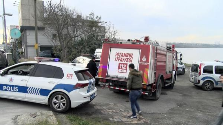 Küçükçekmece Gölünden erkek cesedi bulundu