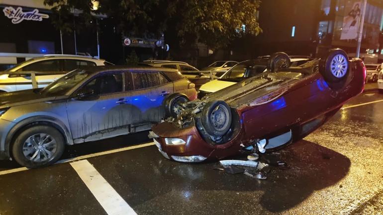 Beyoğlunda kazadan sonra kaçan otomobil, takip edilirken Şişlide takla attı: 1 yaralı