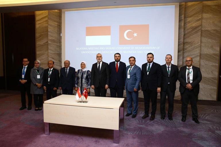 Bakan Işıkhan’dan Azerbaycan’da resmi temaslar