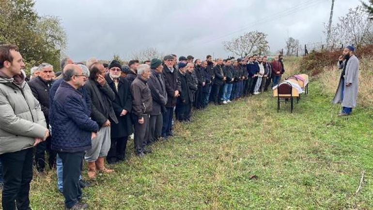 Kocaelide eşi ve oğlunu öldürüp, intihar etmişti; cenazeler Sinopta defnedildi